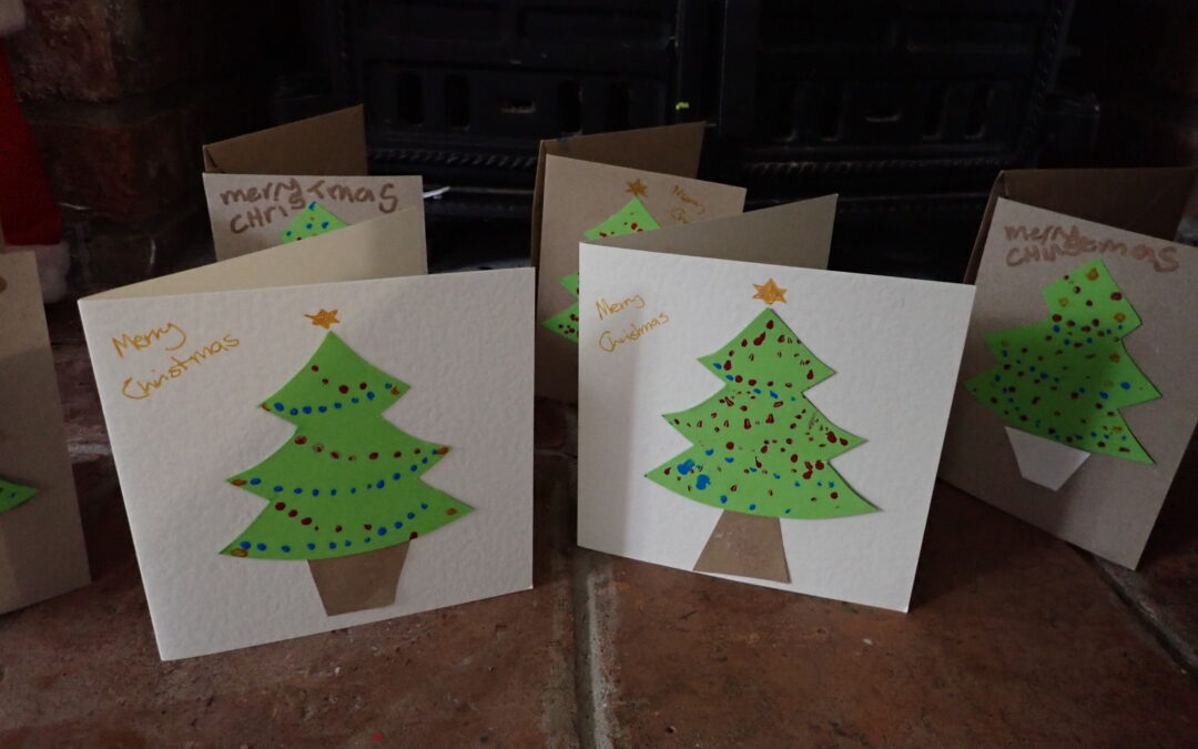 Christmas Tree Dressing Cards